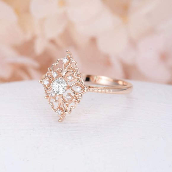 *NEW 18K Rose Gold Vintage Diamond Floral Ring - Picture 3 of 7